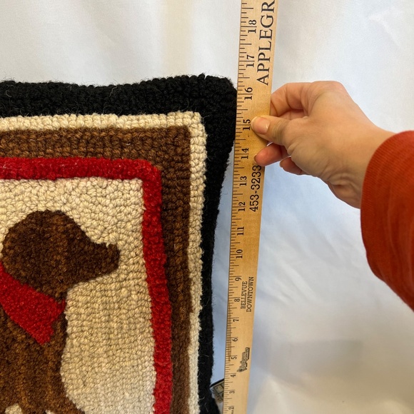 Chandler 4 Corners "Chocolate Lab" Hooked Wool Throw Pillow-Laura Megroz-18 x 18 - Picture 8 of 11
